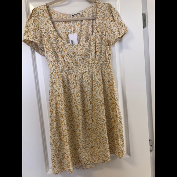 Reformation Dresses & Skirts - Reformation Floral Zello Mini Dress M